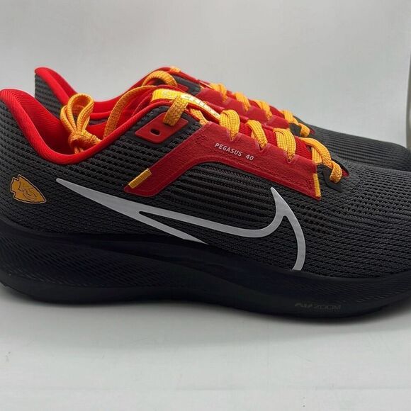 Nike NFL Air Zoom‎ Pegasus 40 Kansas City Chiefs Red DZ5985-001 Mens Size 10 NEW - Picture 1 of 10